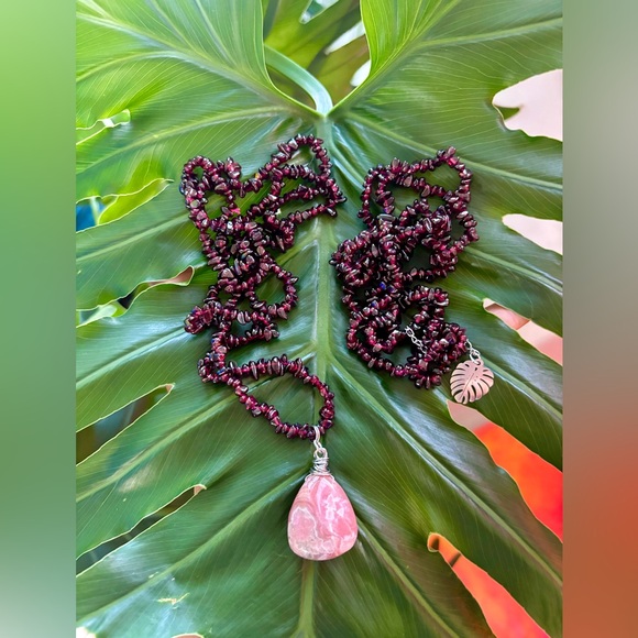 Garnet & Rhodochrosite necklace set - Picture 2 of 3